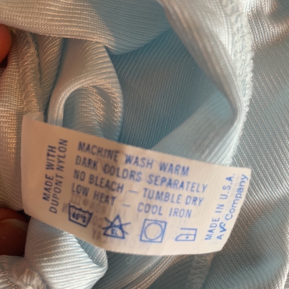 Vintage Vanity Fair powder blue nylon robe Size Large - Picture 8 of 11